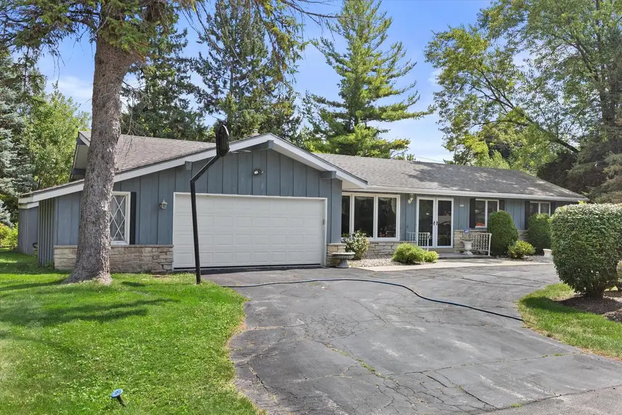 2310 Guinevere DRIVE, Brookfield, WI 53045 - #2