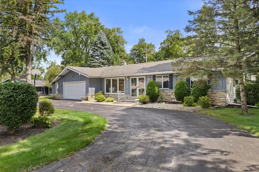 2310 Guinevere DRIVE, Brookfield, WI 53045 - #3