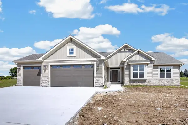 2132 River Glen WAY #Lt5, Burlington, WI 53105