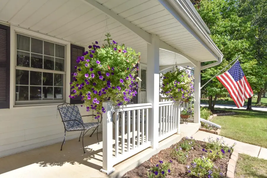 N102W7150 Harrison AVENUE, Cedarburg, WI 53012 - #3