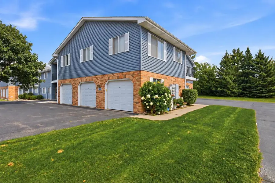 1231 N Sunnyslope DRIVE, Mount Pleasant, WI 53406 - #2