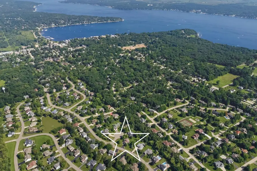 413 Lakewood DRIVE, Williams Bay, WI 53191 - #2