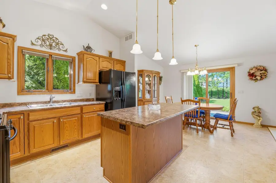 5004 White Fox DRIVE, Sheboygan, WI 53081 - #3