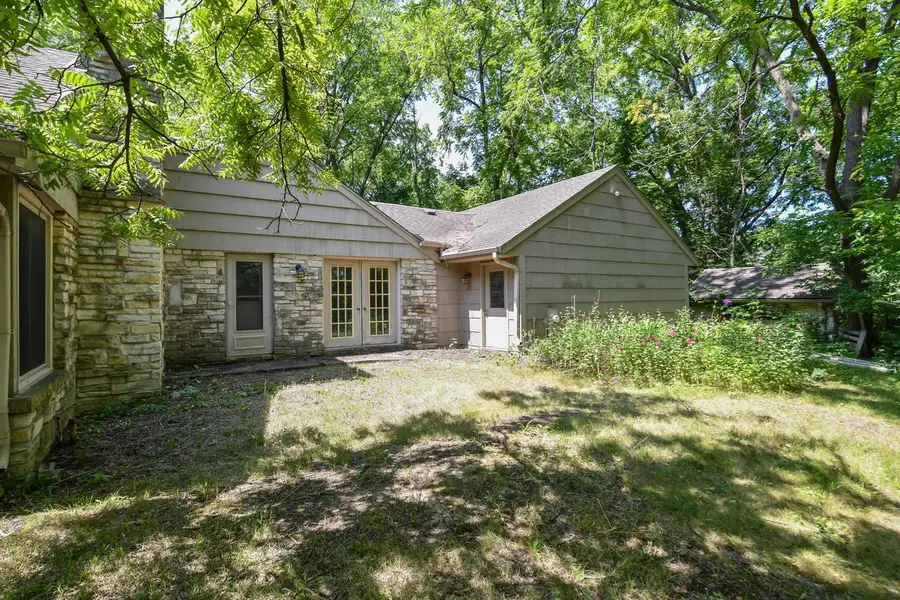 W269S3178 Merrill Hills ROAD, Waukesha, WI 53189 - #2