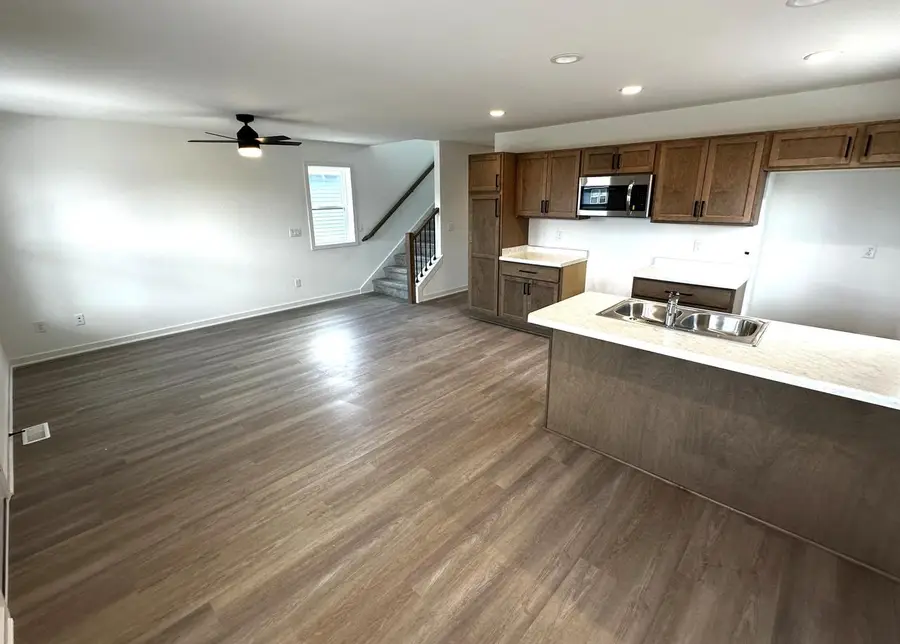 1060 Wipple WAY, Sheboygan Falls, WI 53085 - #3