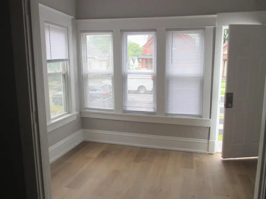 3922 N 19th PLACE, Milwaukee, WI 53206 - #2