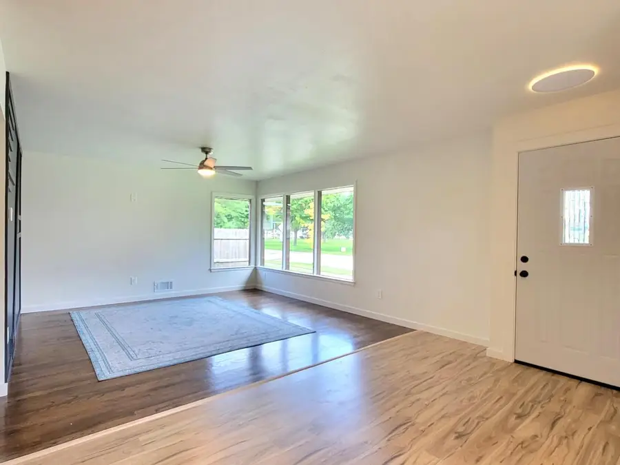 6925 N Darien STREET, Milwaukee, WI 53209 - #2