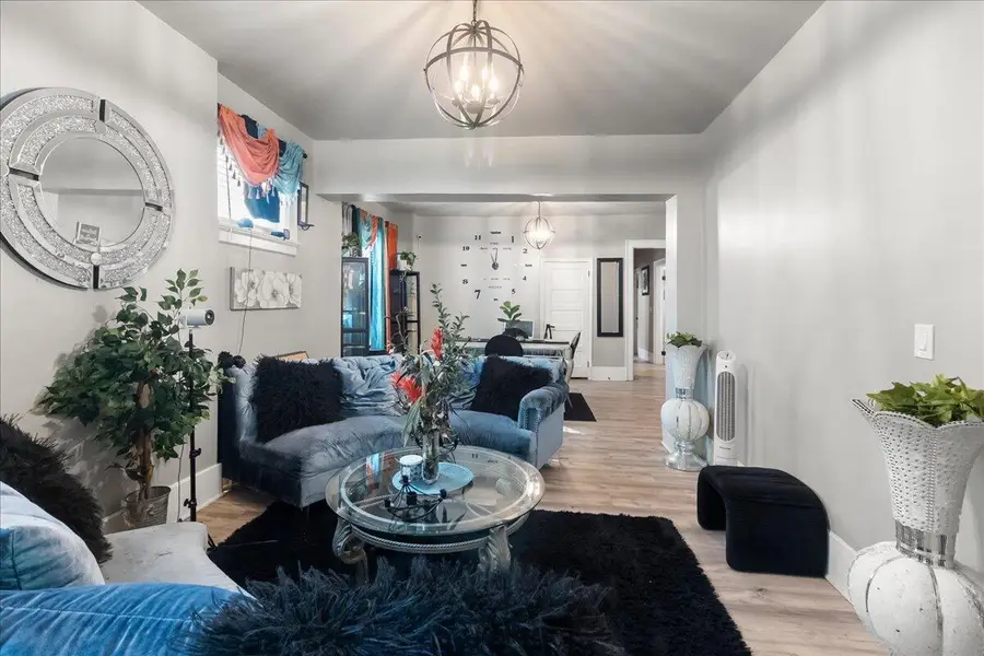 2829 W Juneau AVENUE #2831, Milwaukee, WI 53208 - #3
