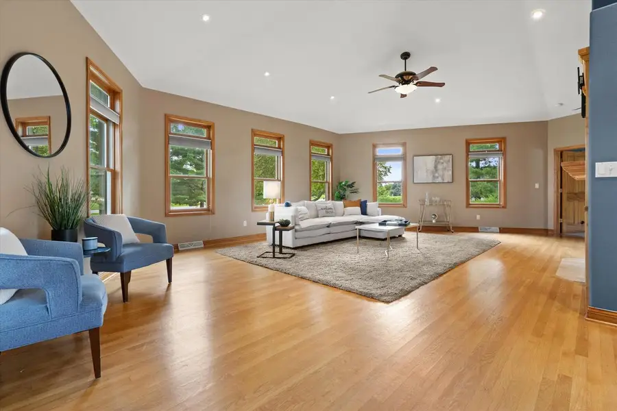 S29W30880 Wild Berry LANE, Waukesha, WI 53188 - #3
