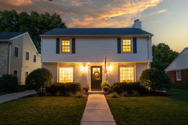 2426 N 93rd STREET, Wauwatosa, WI 53226