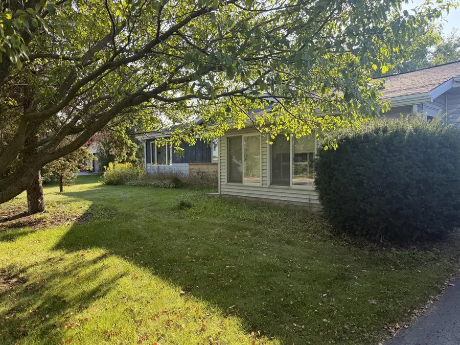 4936 S Business DRIVE, Sheboygan, WI 53081 - #2
