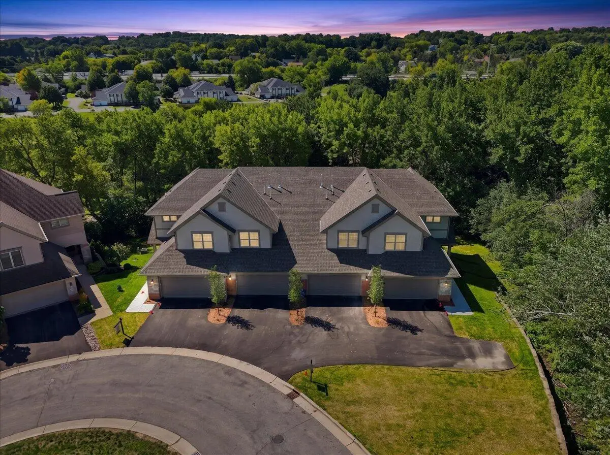 255 Aerie CIRCLE #103, Brookfield, WI 53045 - #1