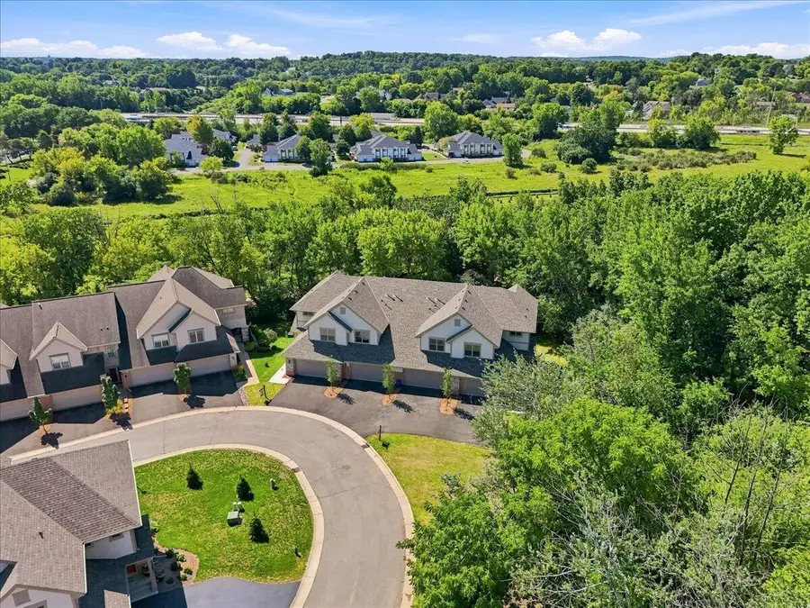 255 Aerie CIRCLE #103, Brookfield, WI 53045 - #3