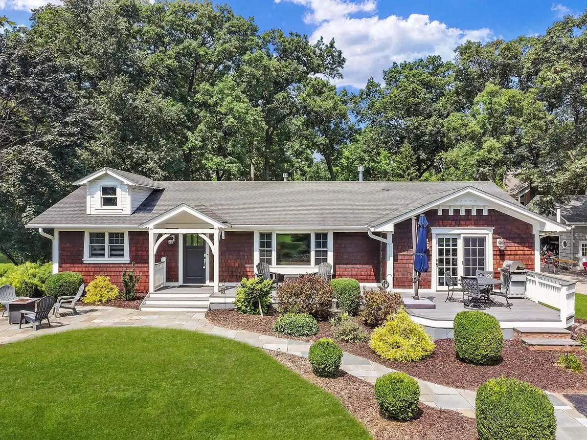 962 Shabbona DRIVE, Fontana, WI 53125 - #1