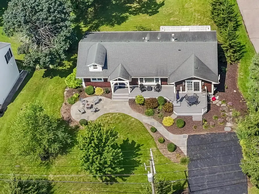 962 Shabbona DRIVE, Fontana, WI 53125 - #3