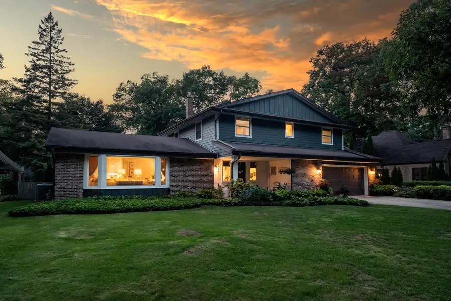 1521 N 122nd STREET, Wauwatosa, WI 53226 - #2