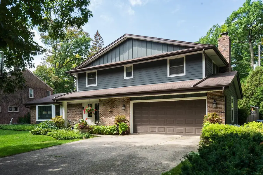 1521 N 122nd STREET, Wauwatosa, WI 53226 - #3