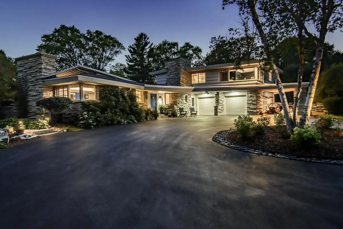 7769 N Club CIRCLE, Fox Point, WI 53217 - #1