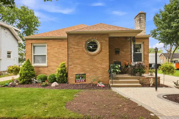 2621 Blaine AVENUE, Racine, WI 53405