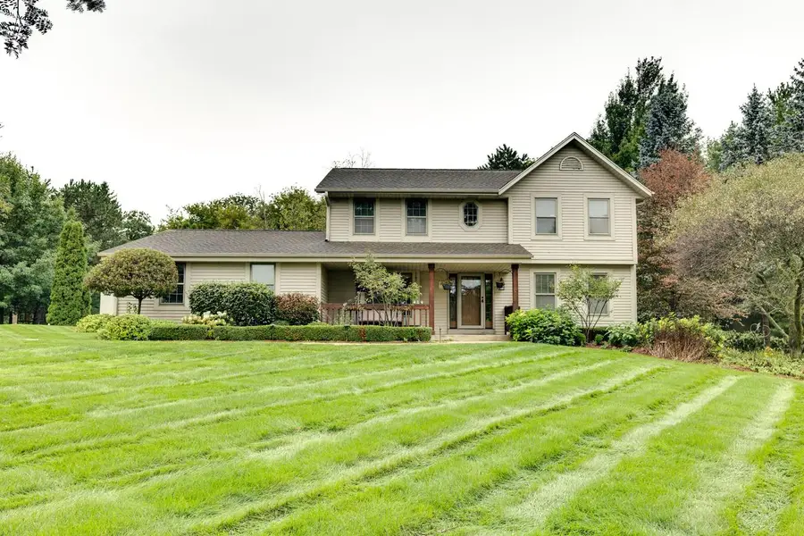 W264N6615 Hillview DRIVE, Lisbon, WI 53089 - #2