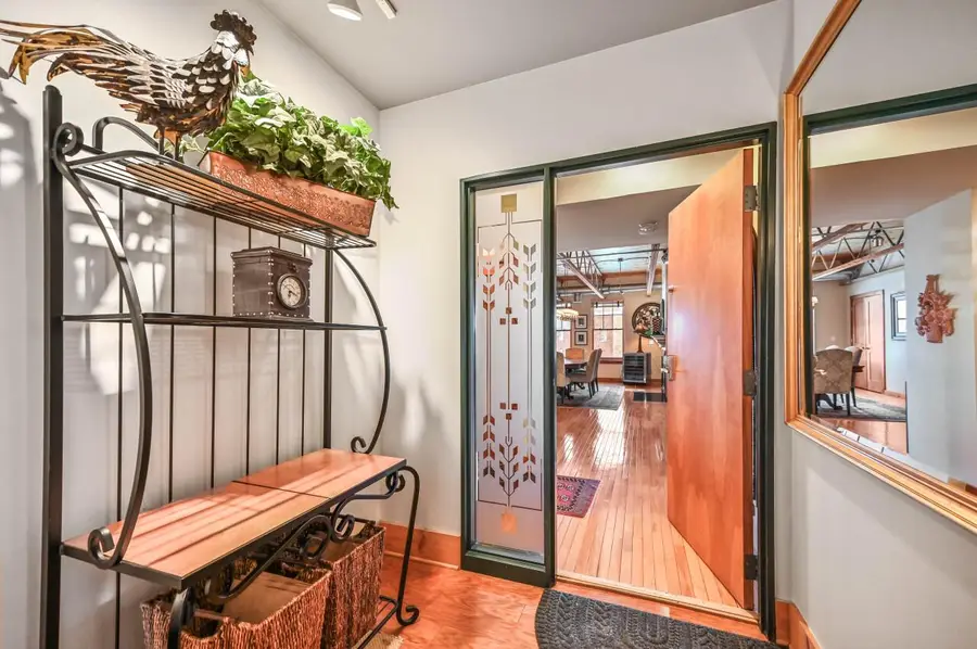 301 E Reservoir AVENUE #4, Milwaukee, WI 53212 - #3