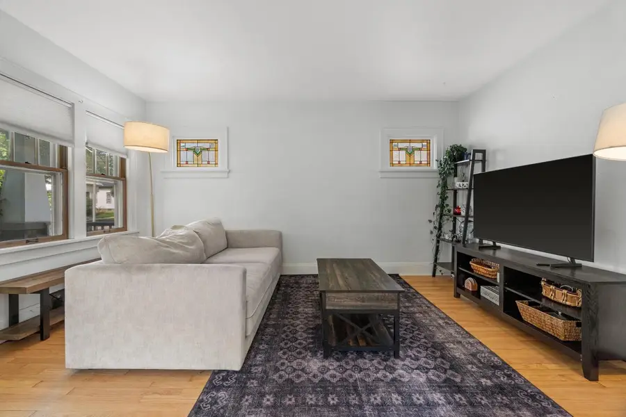 3238 S Griffin AVENUE, Milwaukee, WI 53207 - #3