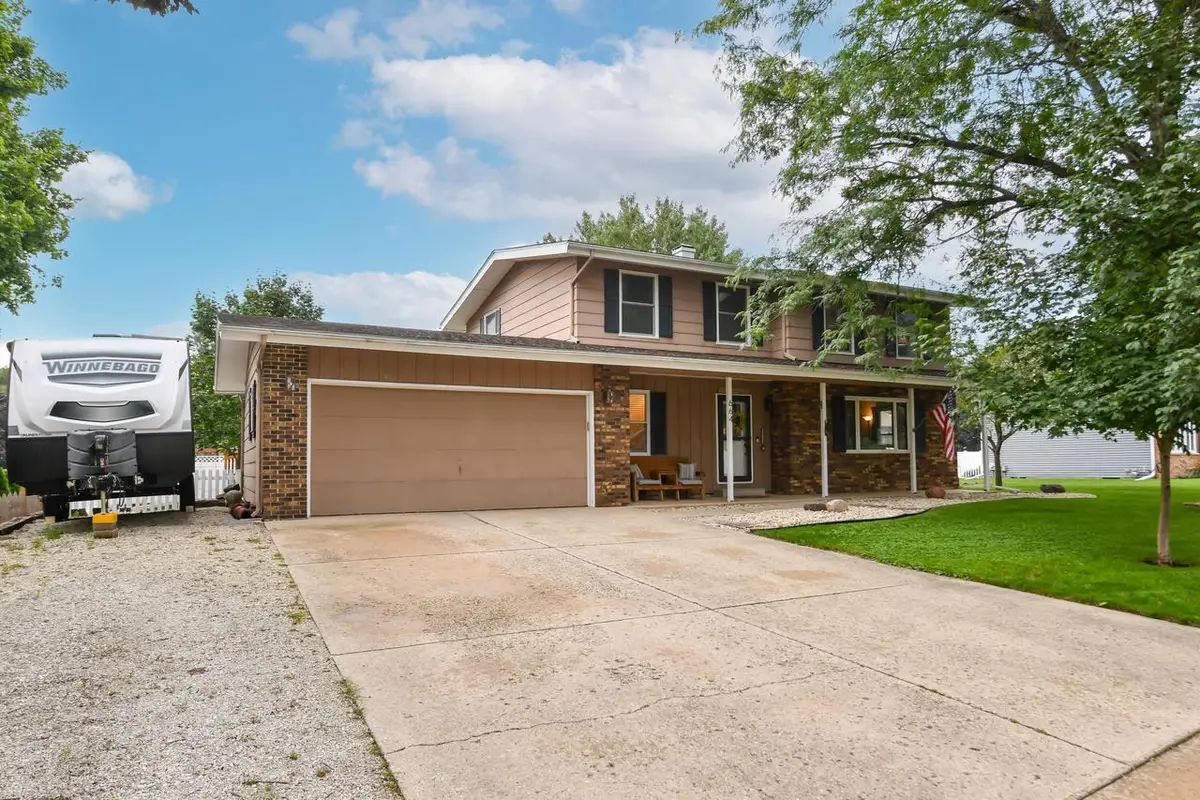 664 Austin ROAD, Burlington, WI 53105 - #1