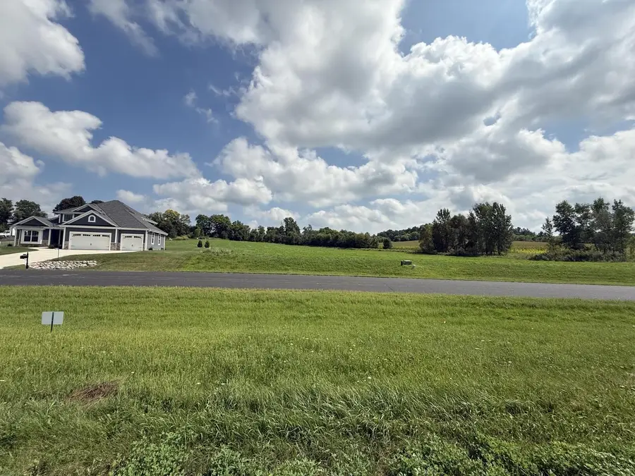 N971 WINDS WAY #Lt8, Oconomowoc, WI 53066 - #3