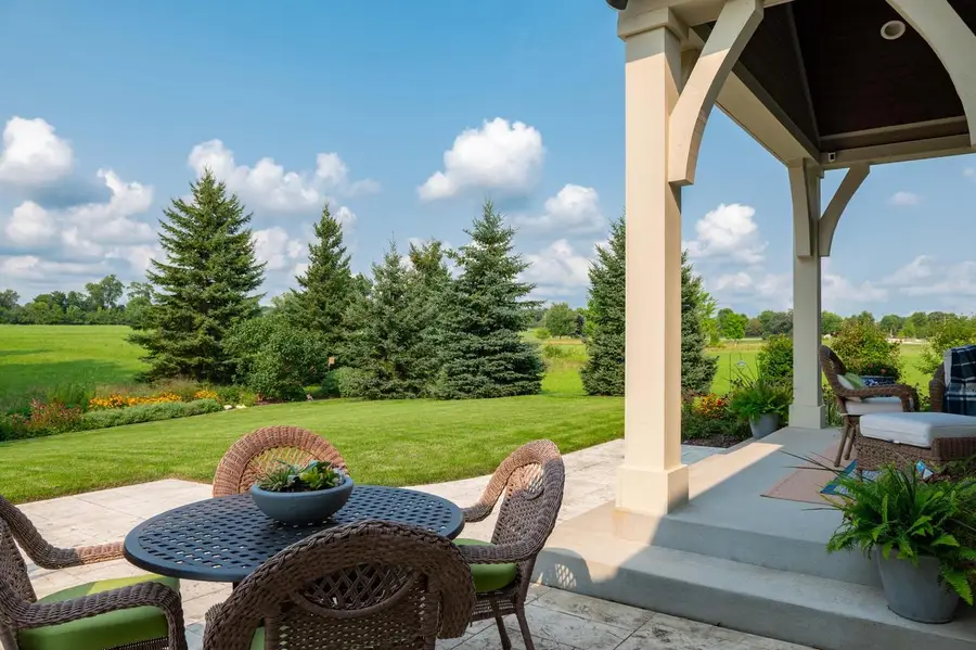 232 Four Winds COURT, Hartland, WI 53029 - #2
