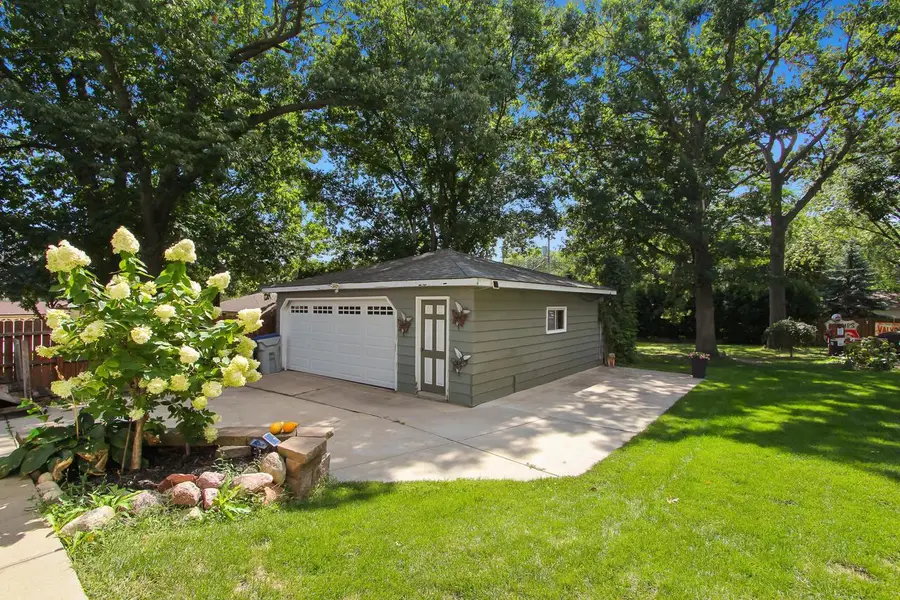 1823 W Ramsey AVENUE, Milwaukee, WI 53221 - #3