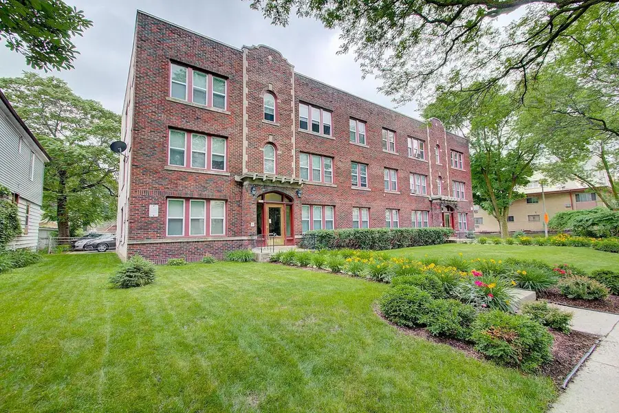 3313 W Wells STREET #3319, Milwaukee, WI 53209 - #3