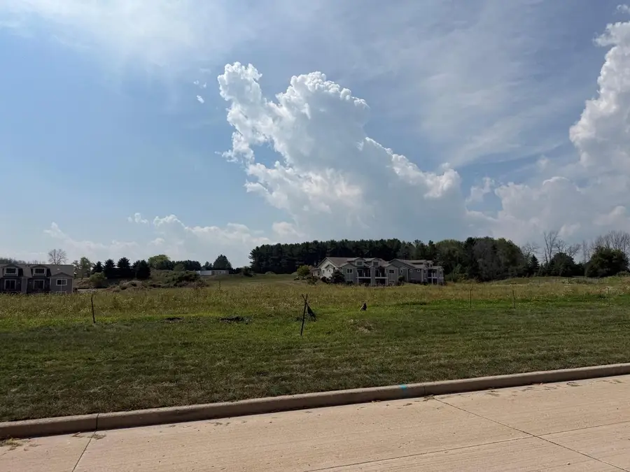 Lt2 ABBEY RIDGE LANE #Blk1, Manitowoc, WI 54220 - #3