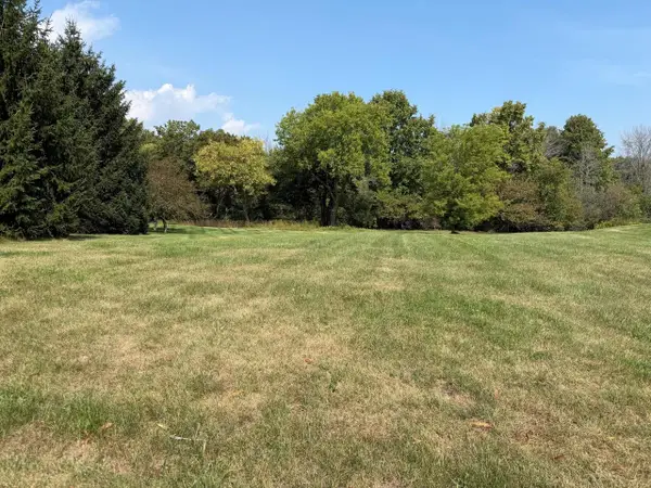 Lt3 ABBEY RIDGE LANE #Blk2, Manitowoc, WI 54220