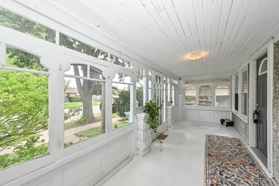 1617 Milwaukee AVENUE, South Milwaukee, WI 53172 - #3