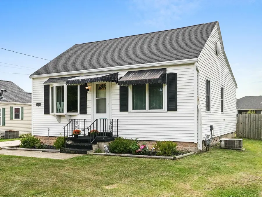 1928 Herman ROAD, Manitowoc, WI 54220 - #2