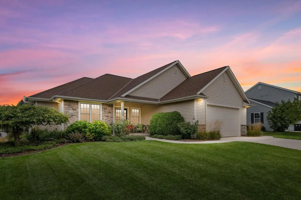 781 Autumn Ridge LANE, Hartford, WI 53027 - #1