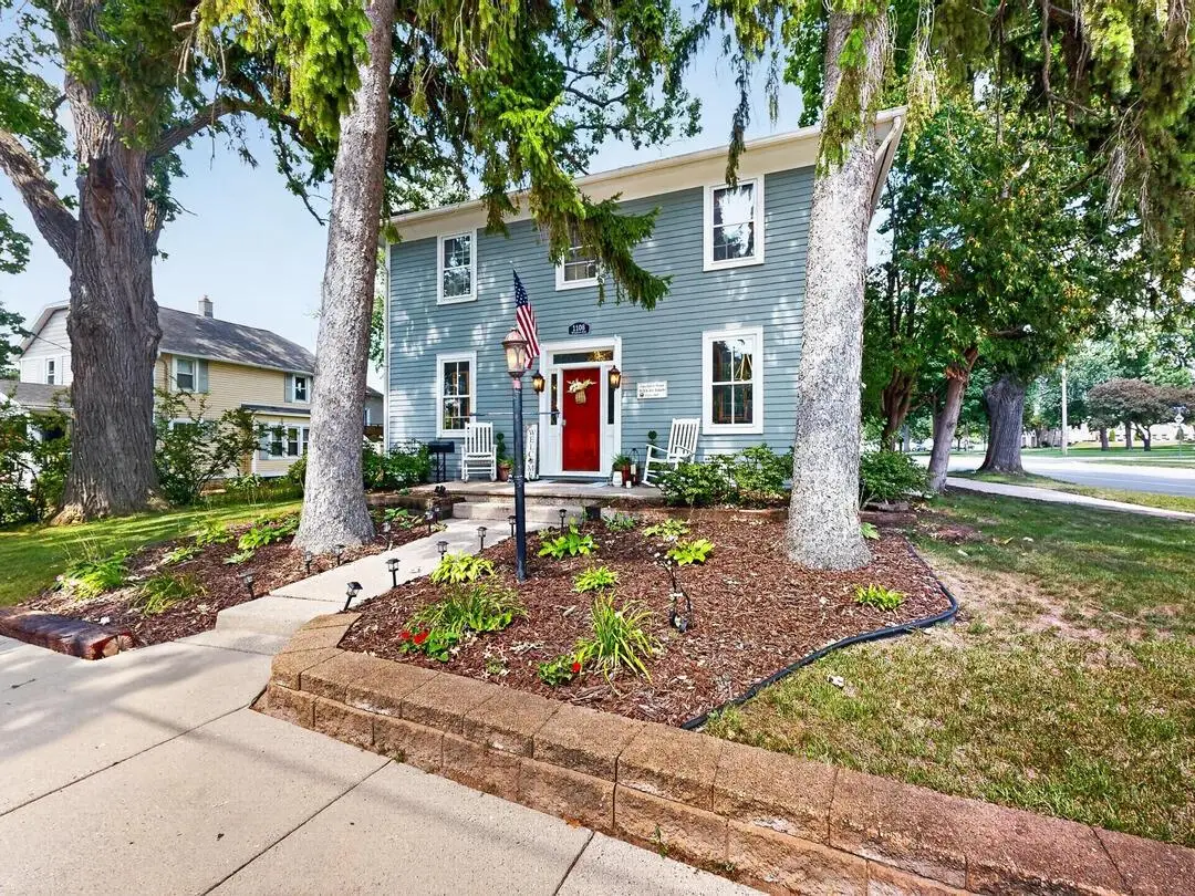 1108 Western AVENUE, Watertown, WI 53094 - #1
