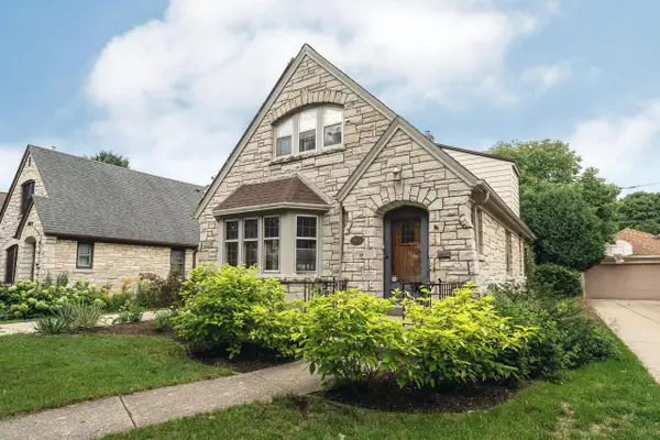 2821 N 70th STREET, Milwaukee, WI 53210