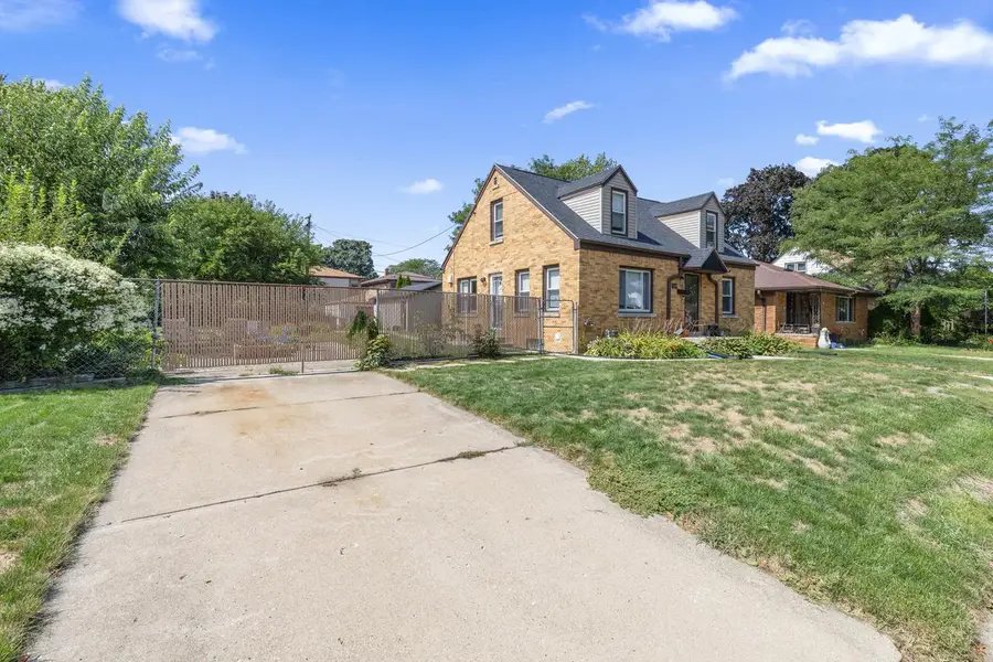 4319 N 74th STREET, Milwaukee, WI 53216 - #2