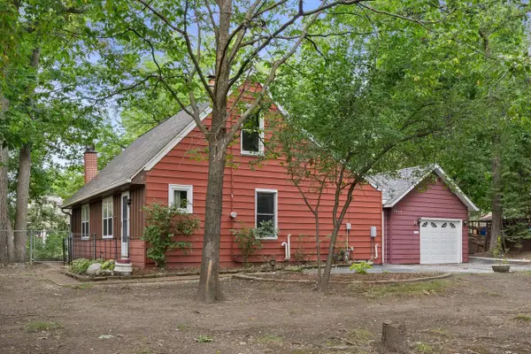 5945 S 20th STREET, Milwaukee, WI 53221