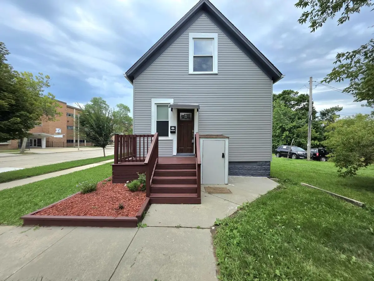 2769 N 1st STREET, Milwaukee, WI 53212 - #1