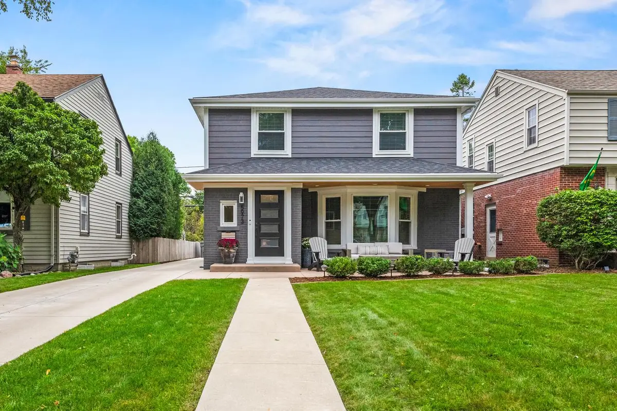 5973 N Bay Ridge AVENUE, Whitefish Bay, WI 53217 - #1