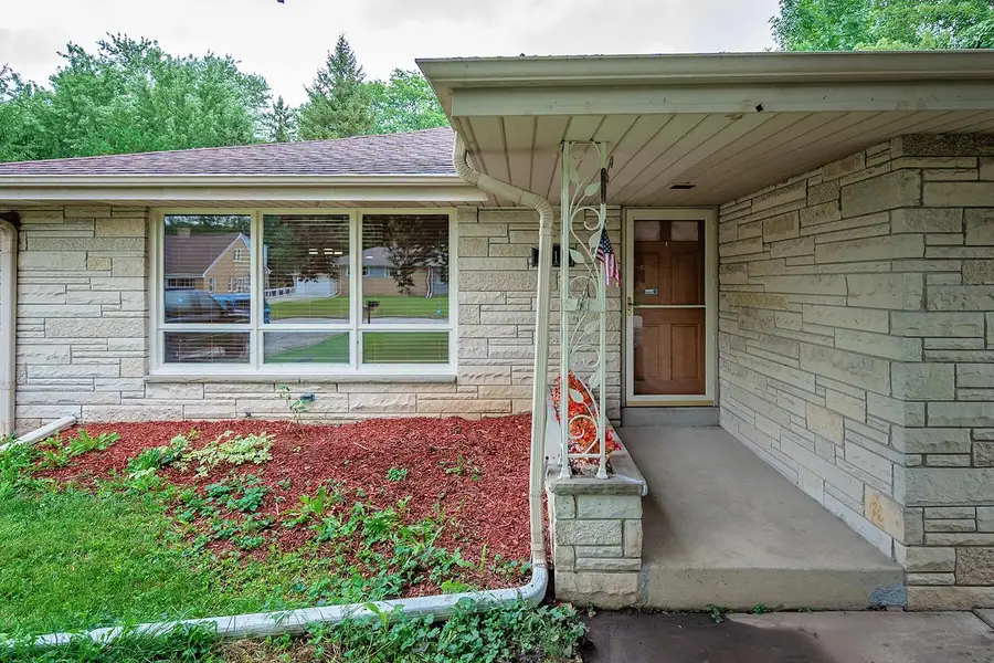 4212 N 95th STREET, Wauwatosa, WI 53222 - #3