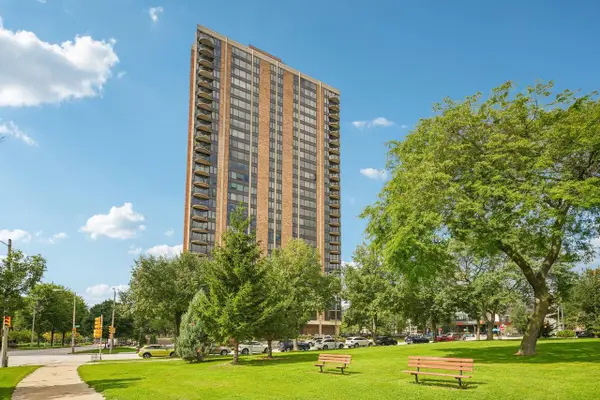 929 N Astor STREET #2307, Milwaukee, WI 53202