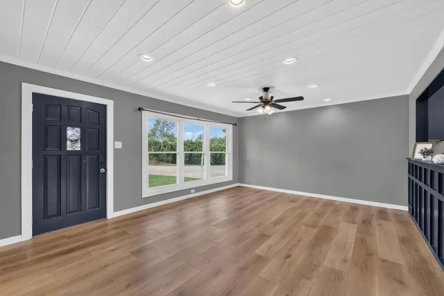 W164N11974 Fond du Lac AVENUE, Germantown, WI 53022 - #2