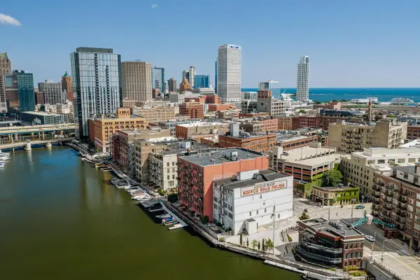 141 N Water STREET #24, Milwaukee, WI 53202