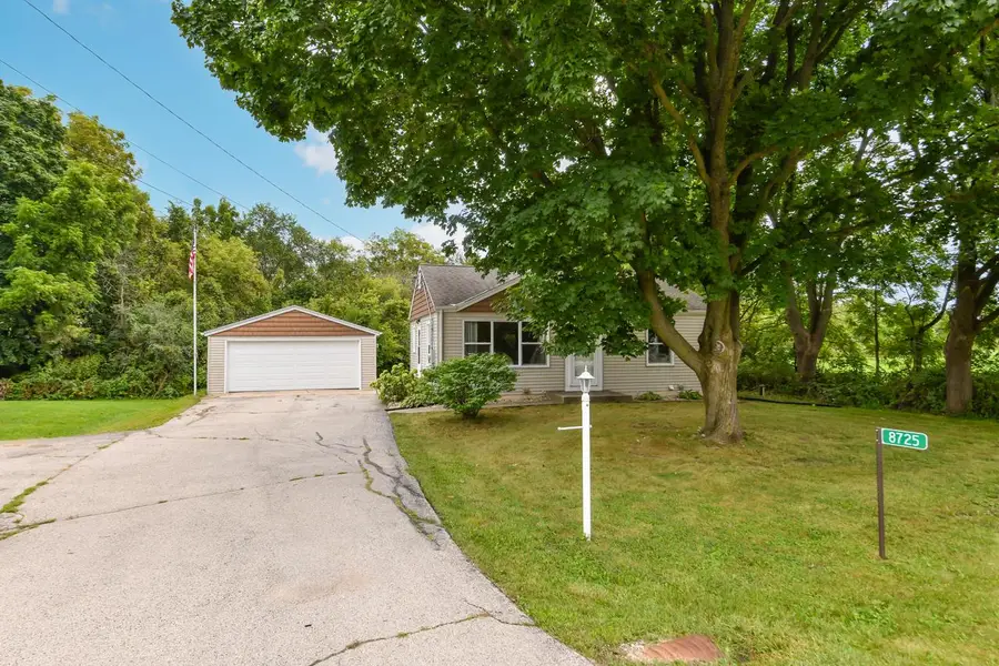 8725 Racine AVENUE, Waterford, WI 53185 - #3