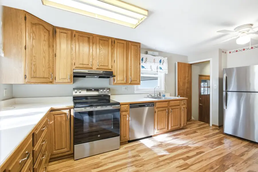 723 Roosevelt AVENUE, Oconomowoc, WI 53066 - #2