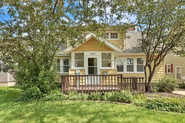7825 17th AVENUE, Kenosha, WI 53143
