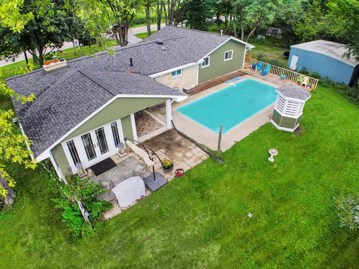 W975 COUNTY ROAD L, East Troy, WI 53120 - #1